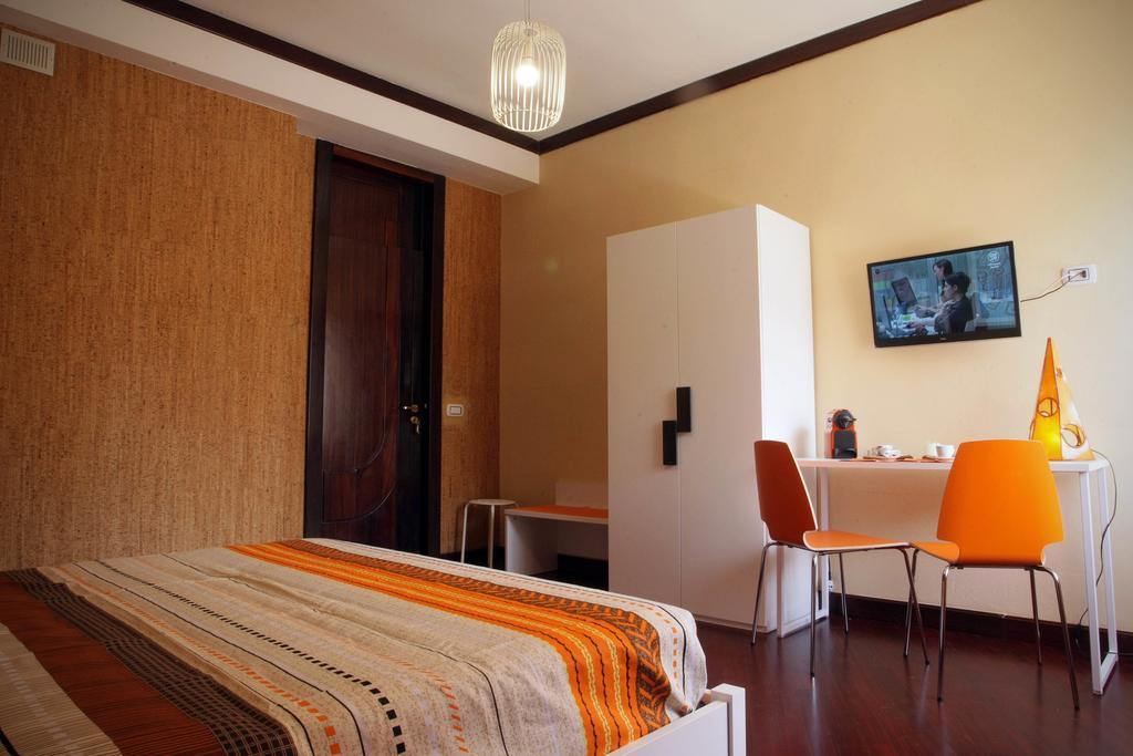 Clorinda'S Rooms Bari Pokoj fotografie